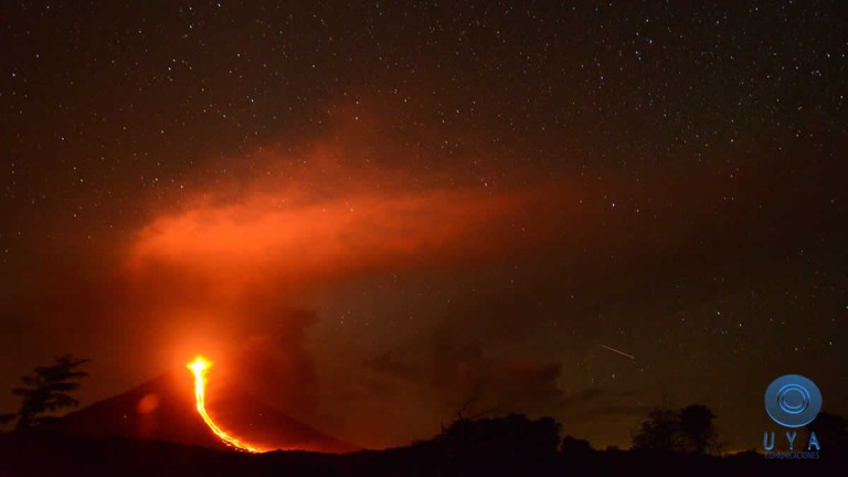 Erupción del Volcán Momotombo, ruge nuevamente el coloso