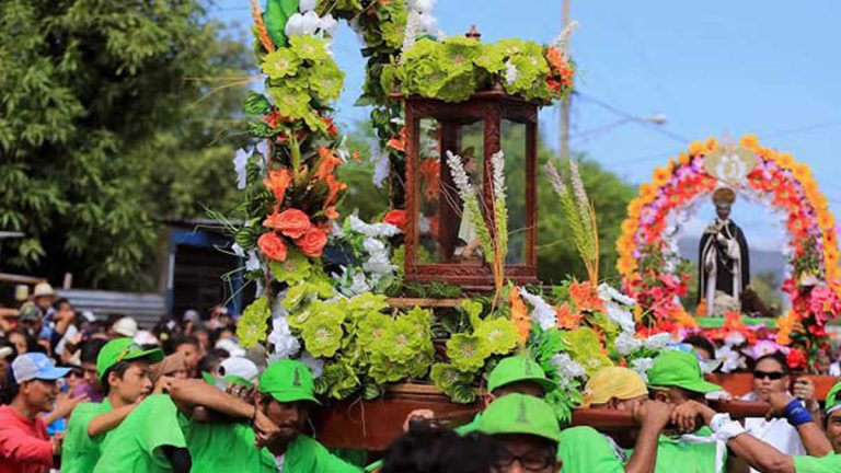 Tope de Santo Domingo de Abajo con Santo Domingo de las Sierritas