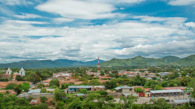 Ocotal «Ciudad de los Pinos»